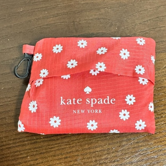 KATE SPADE reusable grocery bag in Red Nylon material - Picture 11 of 11